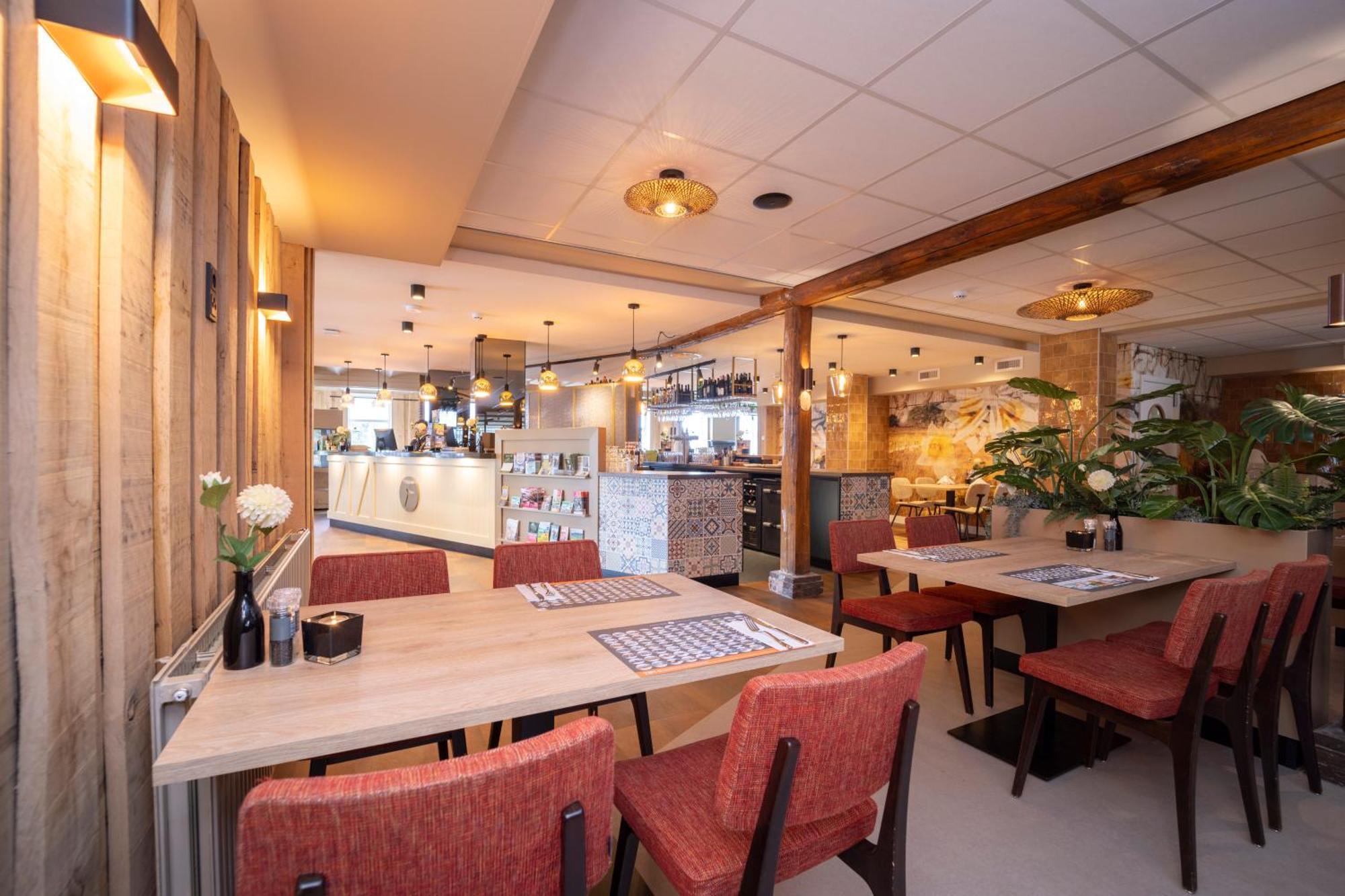Fletcher Hotel-Restaurant De Borken Dwingeloo Exteriér fotografie