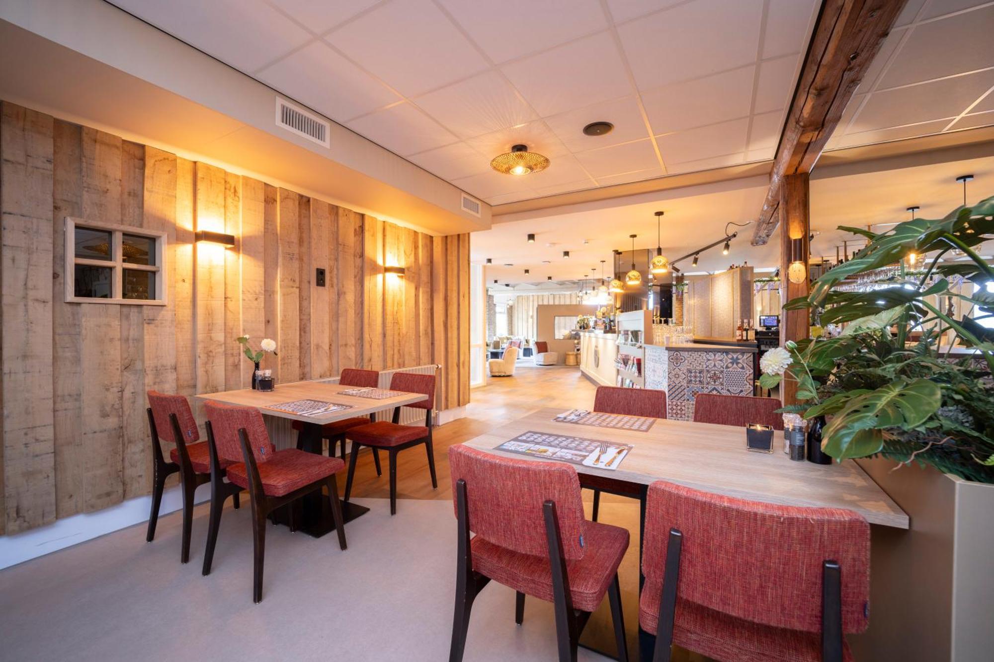 Fletcher Hotel-Restaurant De Borken Dwingeloo Exteriér fotografie